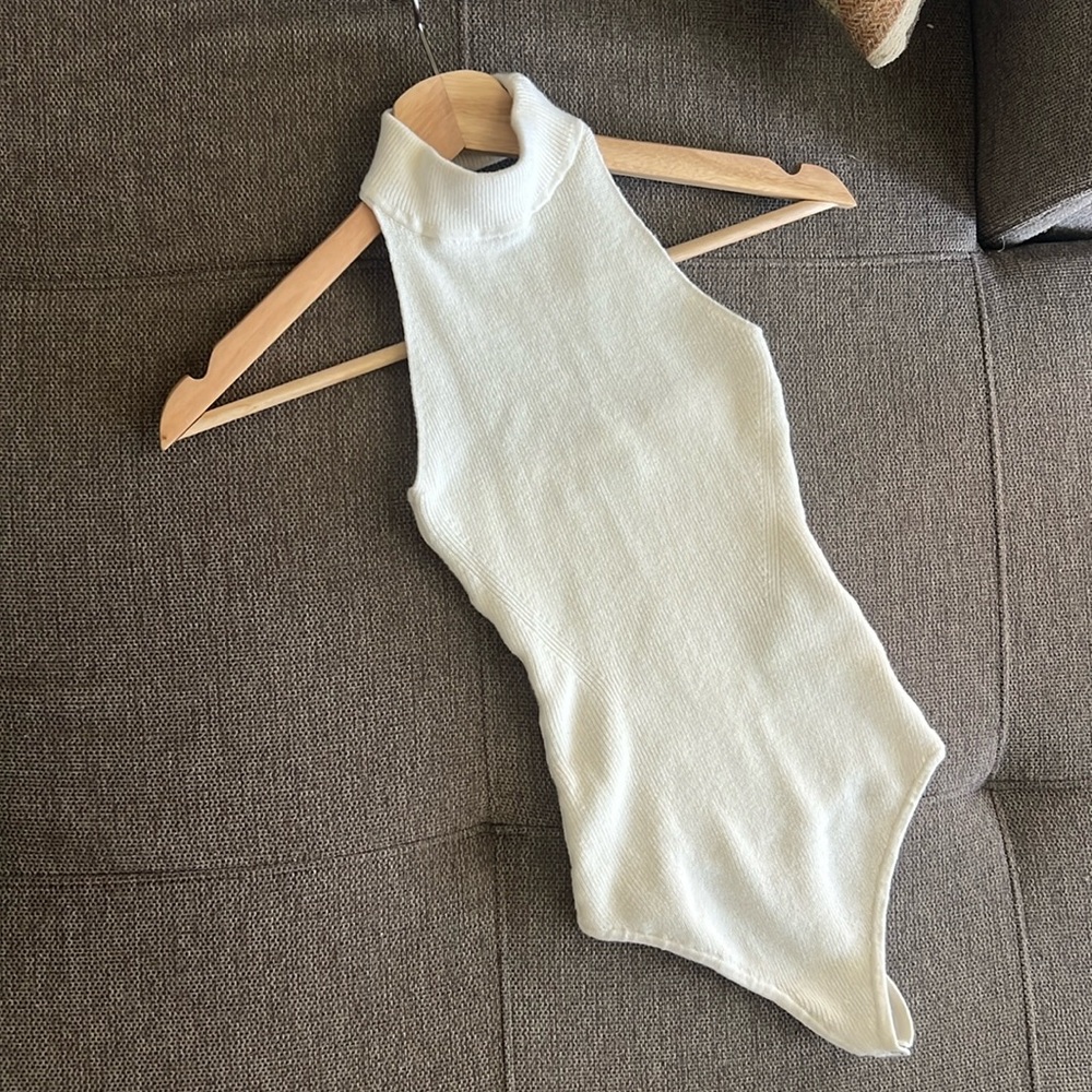 Abercrombie knit body